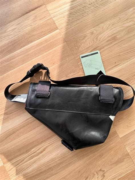 Kleine Tasche „Knight“ (Schwarz) 